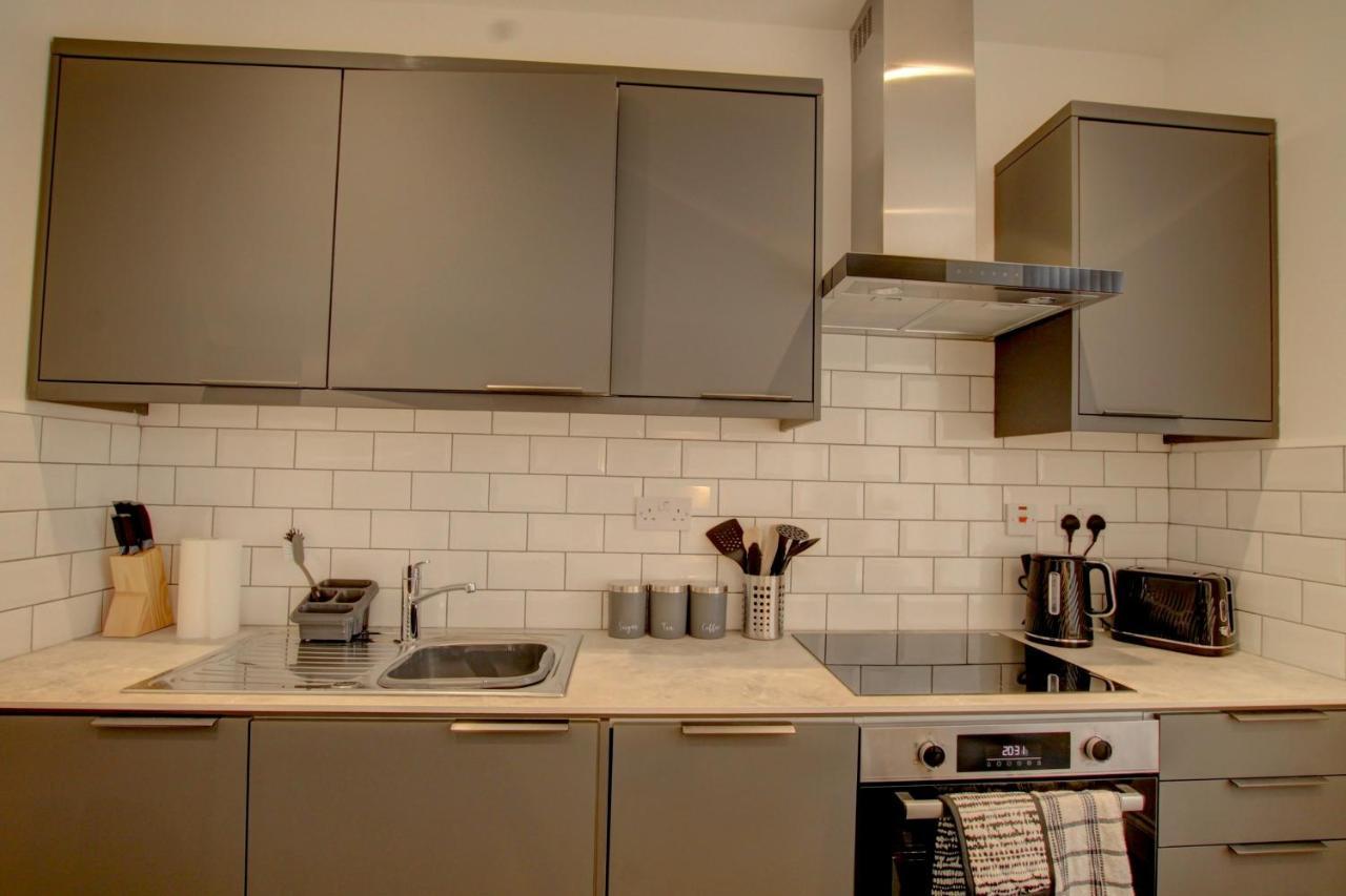 Bright & Stylish Apartment Dundee