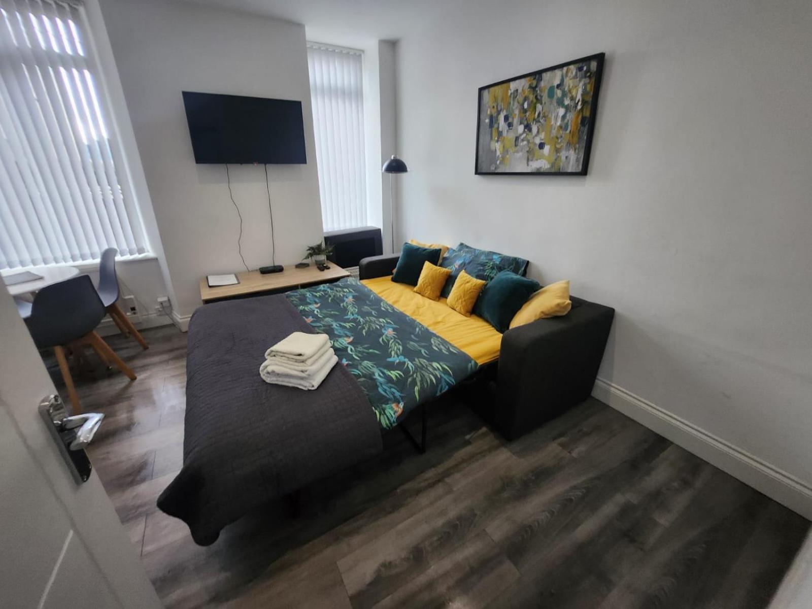 Apartment Bright & Stylish