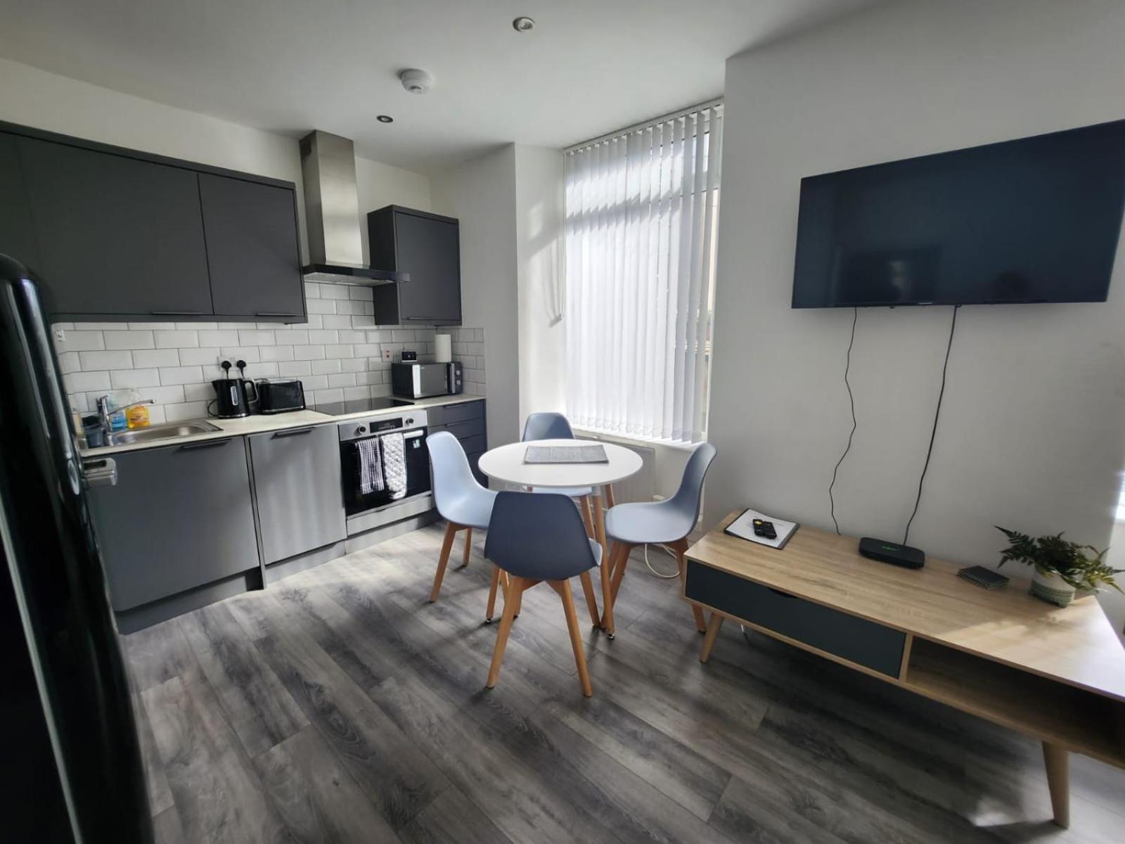 Bright & Stylish Apartment *